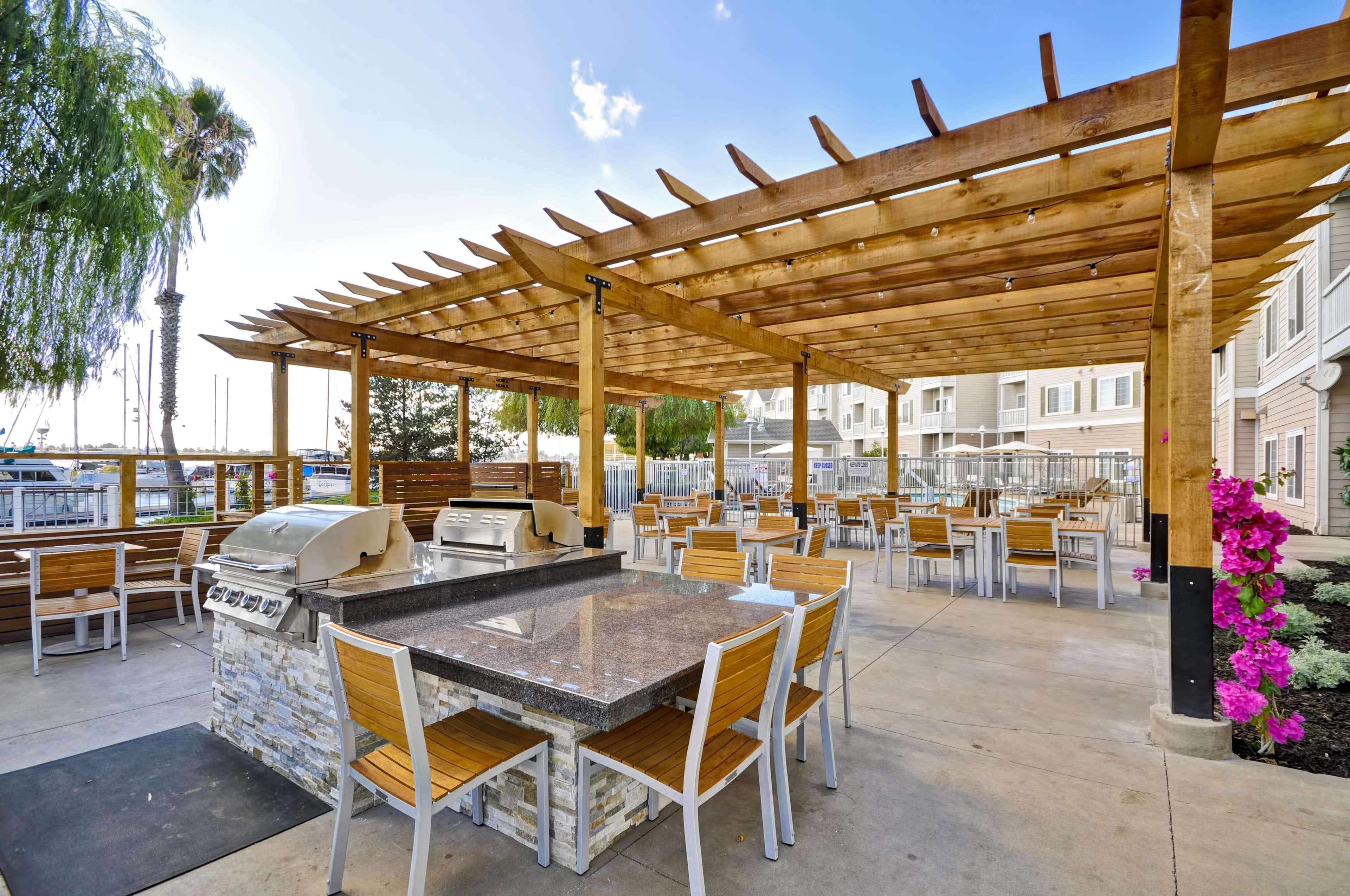 Best Western Bandera Suites & Saloon Exterior photo
