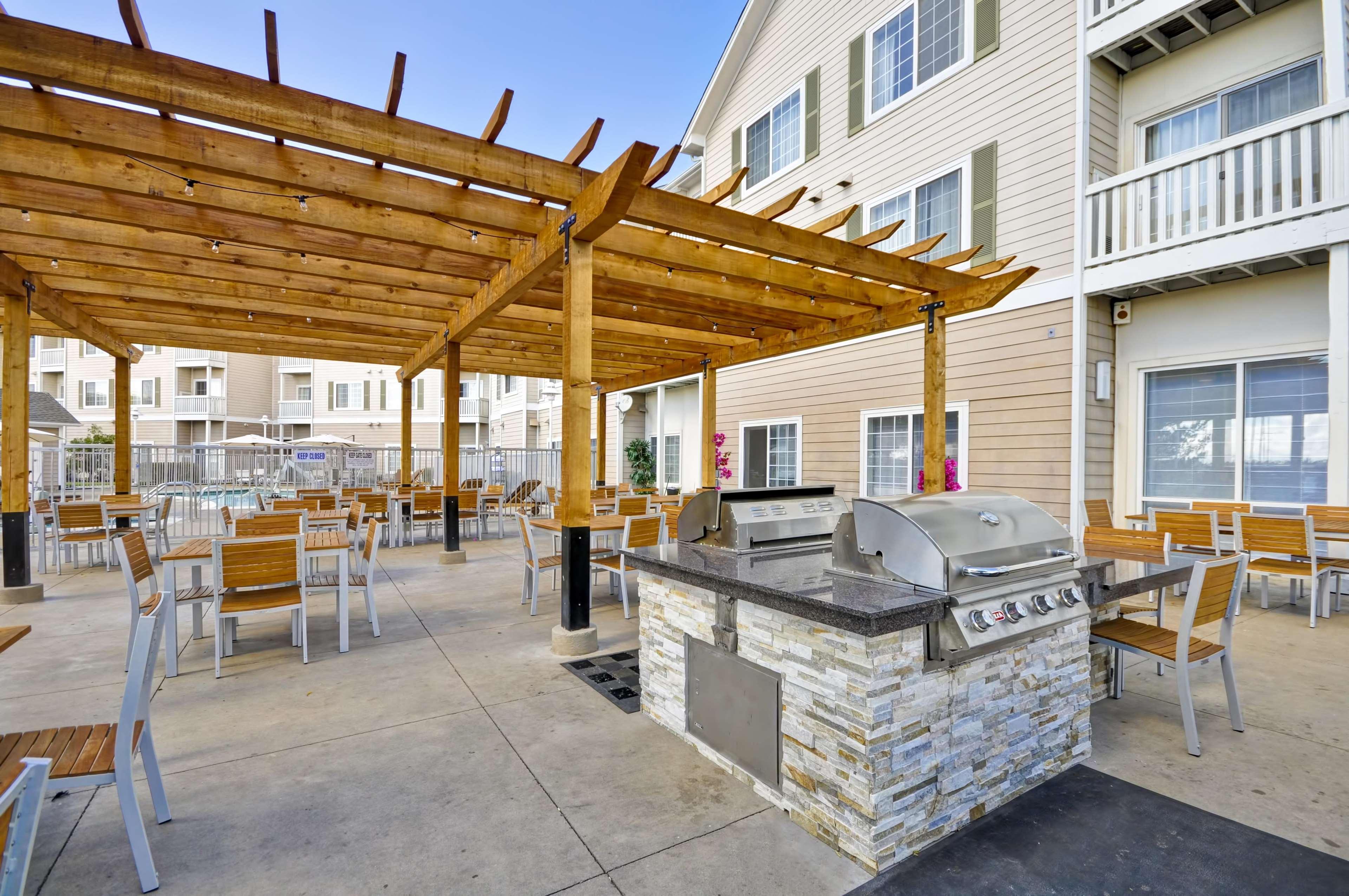 Best Western Bandera Suites & Saloon Exterior photo